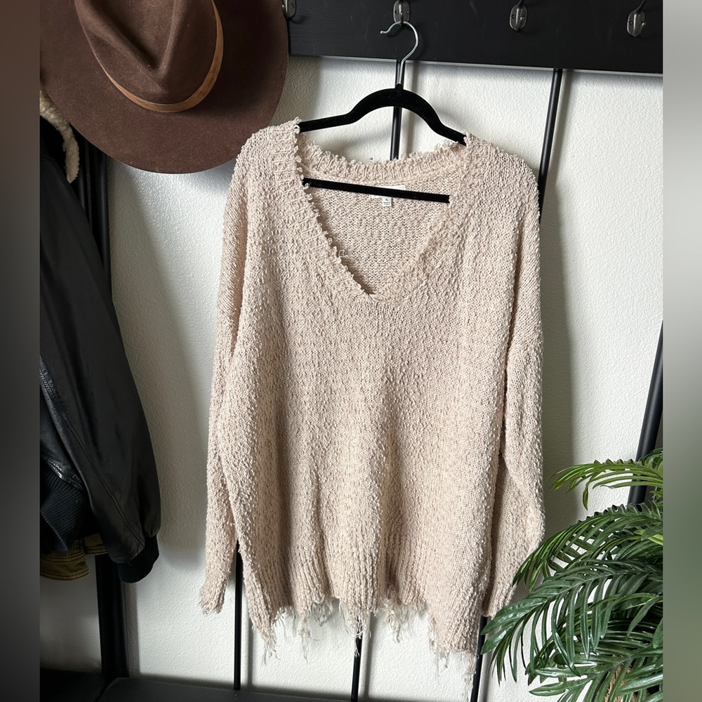 Umgee ivory distressed chunky knit v neck oversized pullover sweater boho